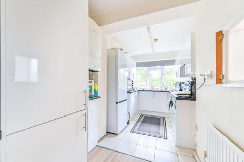 Tavistock Avenue, Perivale, Greenford, UB6