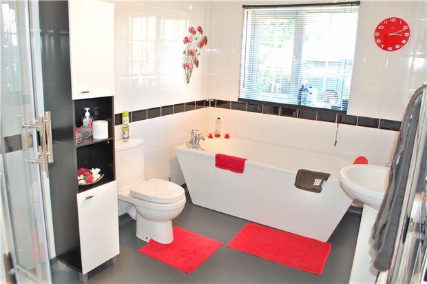 Ground Floor Bathroom