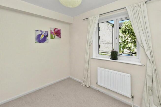 2 bed Apartment for sale Image 9