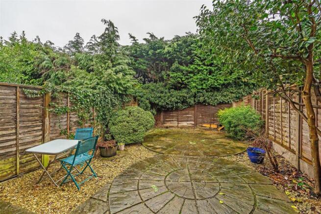 5 Copt Heath Croft_14.jpg