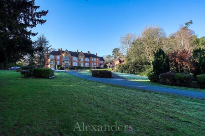 16 Swithland Court-24.jpg