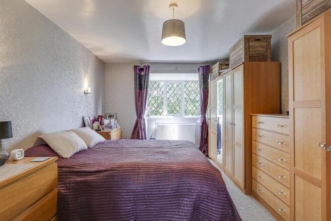 3 bed Detached for sale Image 9