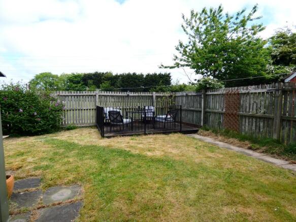 2 bed Semi-Detached for sale Image 12