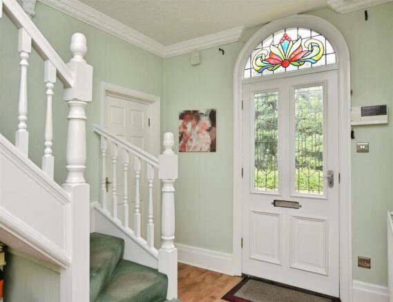 4 bed Detached for sale Image 5