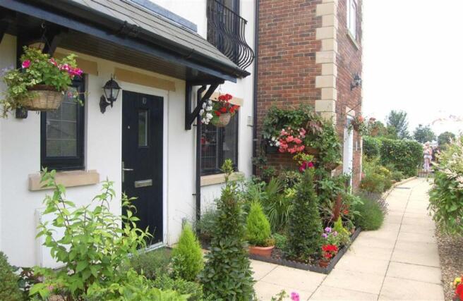 Front Gardens