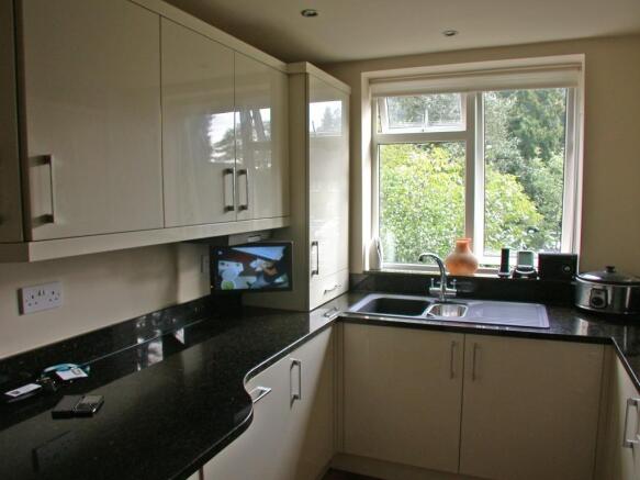 Photo 6