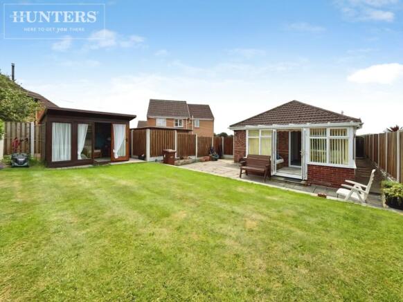 2 bed Detached Bungalow for sale Image 2