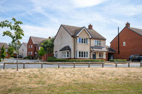 Kingston Close, Welland, Malvern, Worcestershire, WR13