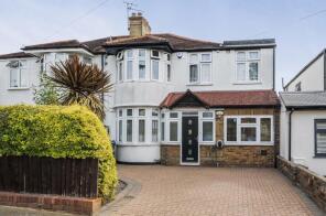 61, Drummond Drive, Stanmore HA7 3PH