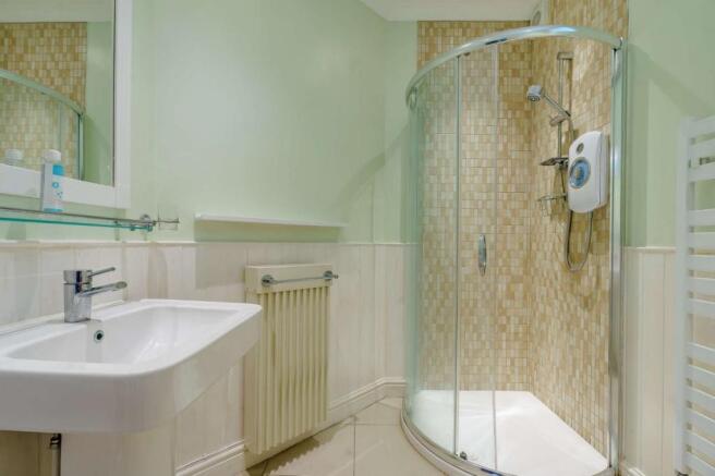 Family Shower Room