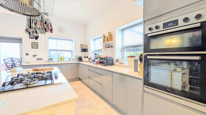 PXL_20260212_103424618~2