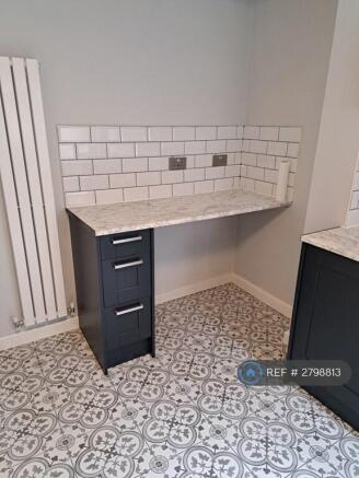 Breakfast Bar - Kitchen