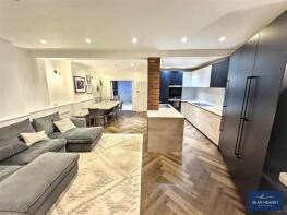 8, Walfield Avenue, Whetstone, London N20 9PR