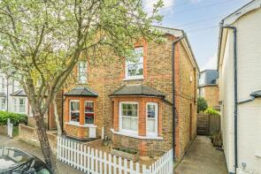42, Beaconsfield Road, Surbiton KT5 9AP