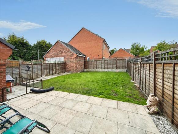 4 bed Semi-Detached for sale Image 7
