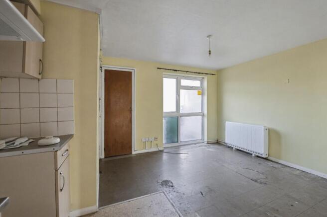 Flat 1 Gurdons, Chawton Park Road, Alton, GU34 1RF