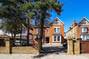 Flat 6, 10 Denton House, Montpelier Avenue, London W5 2XP