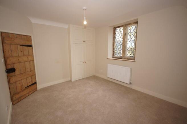 Brittens Lodge - Bedroom 2.jpg