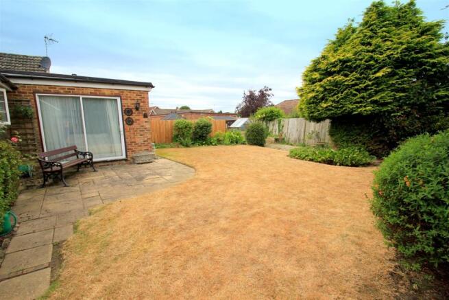Rear Garden (23).JPG