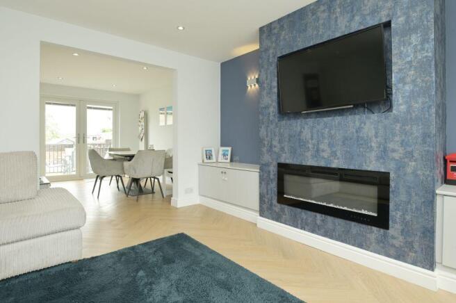 72 Mayburn Avenue, Loanhead, EH20 9HE photo 4