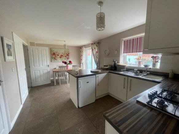 Dining Kitchen