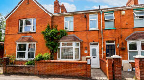11, Fairfield Gardens, Glastonbury BA6 9NH
