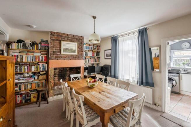 3 bed Terraced for sale Image 7