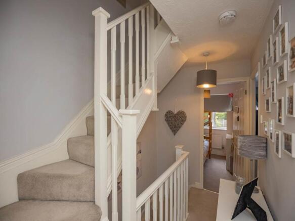 9 Thetford Avenue