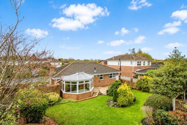 3 bed Bungalow for sale Image 11