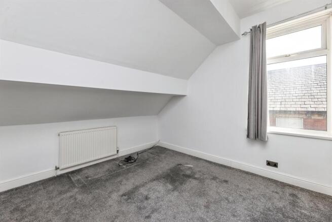 4 bed End of Terrace for sale Image 12