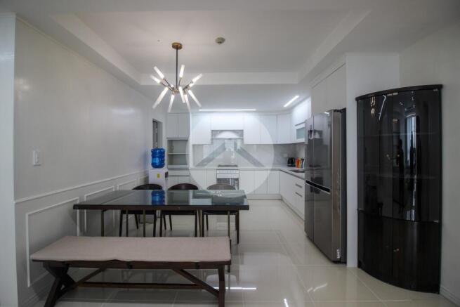 16th Floor 4 Bedroom Condo For Sale - Noblesse Residences, Boeung Kak 1, Phnom Penh