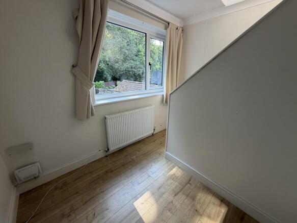 3 bed Semi-Detached for sale Image 10