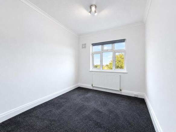 bedroom 2 high st...
