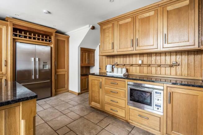 .kitchen2.jpg