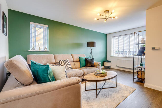 Admiral Crescent, Hockley, SS5 photo 4