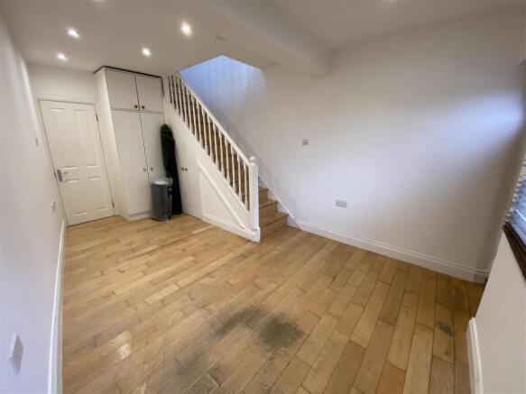 Bedroom pic 3.JPG