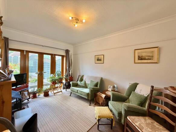 3 bed Semi-Detached for sale Image 3