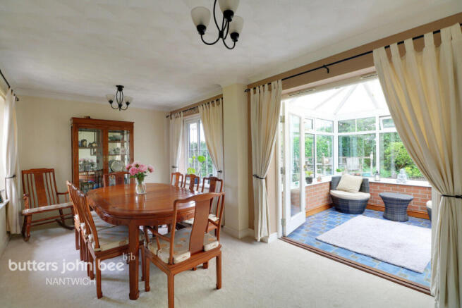 Fourways, Weston photo 4