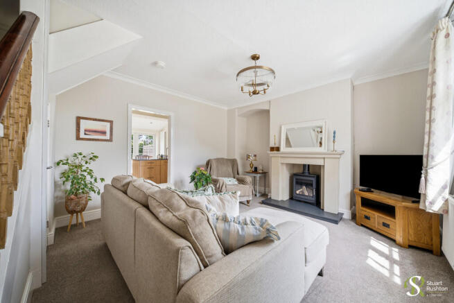 11 Bexton Road, K...