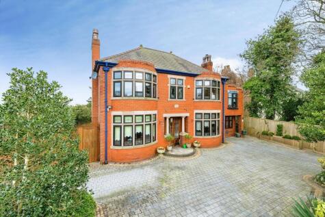 Garswood Road, Ashton-In-Makerfield, WN4