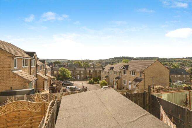 2 bed Terraced for sale Image 8