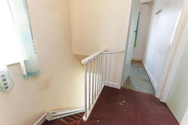 3 bed Semi-Detached for sale Image 12