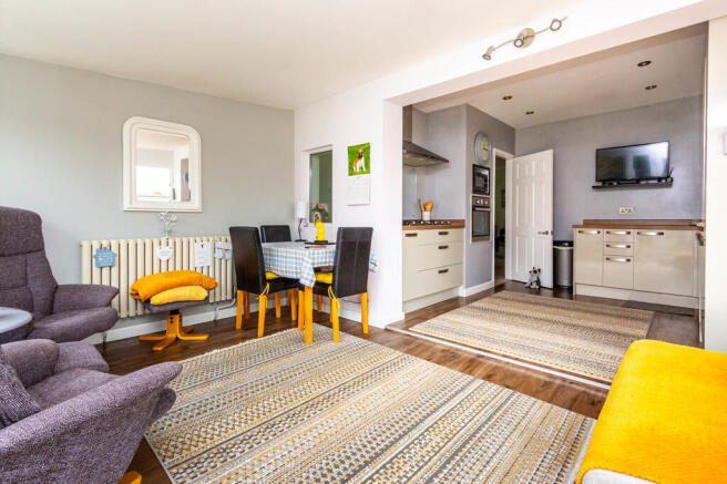 Kitchen/Dining Ro...