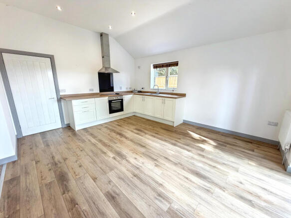 Kitchen/Lounge