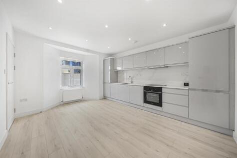 Gruneisen Road, Finchley, N3