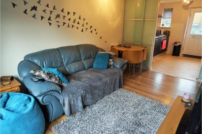 Lounge/Dining Room