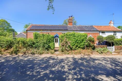 Blackheath Road, Wenhaston, Halesworth