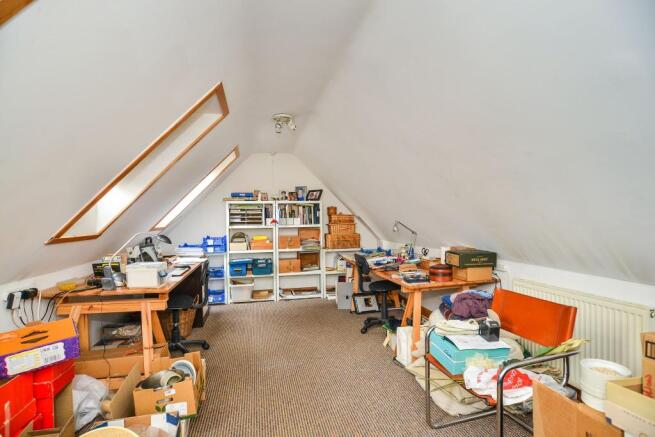 Bedroom 4/ Gamesroom