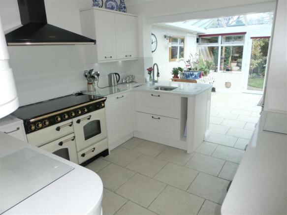 REFITTED KITCHEN