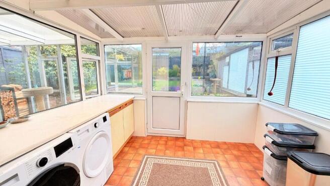 3 bed Semi-Detached Bungalow for sale Image 6